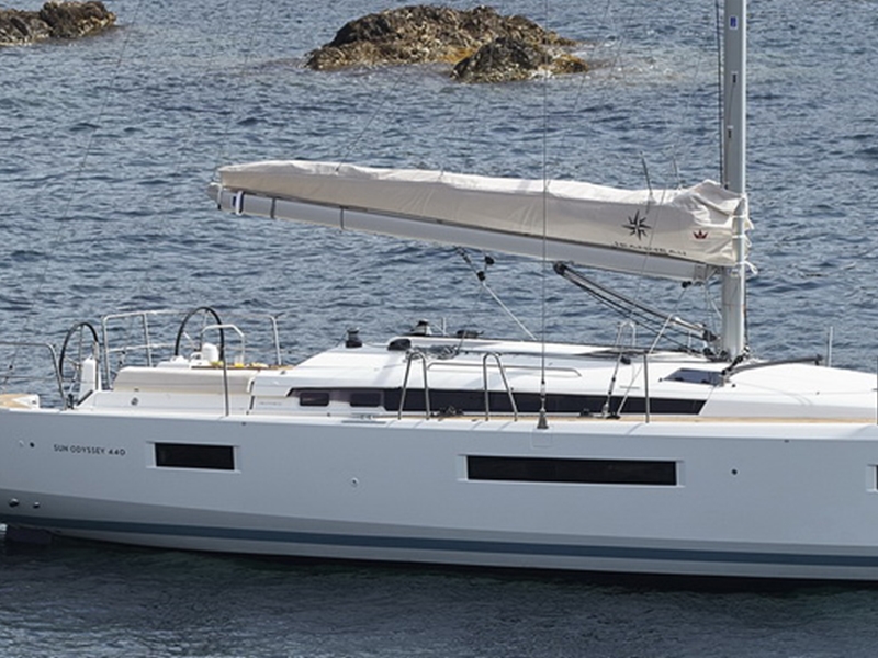 Charteryacht Sun Odyssey 440 Performance Ikarus from Trend Travel Yachting 7